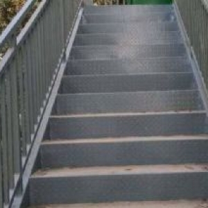 集美区杏林西路1000平钢构厂房招租