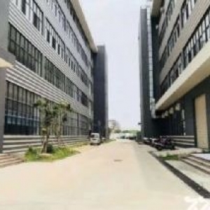 翔安洪溪南路 3层厂房每层 2400