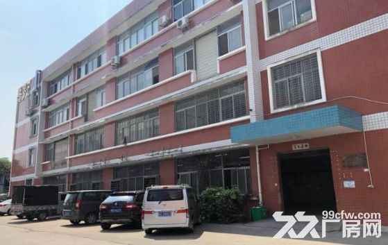 湖里区创新路2楼各1170平出租 在火‌‌炬园 交通方便 标准厂房