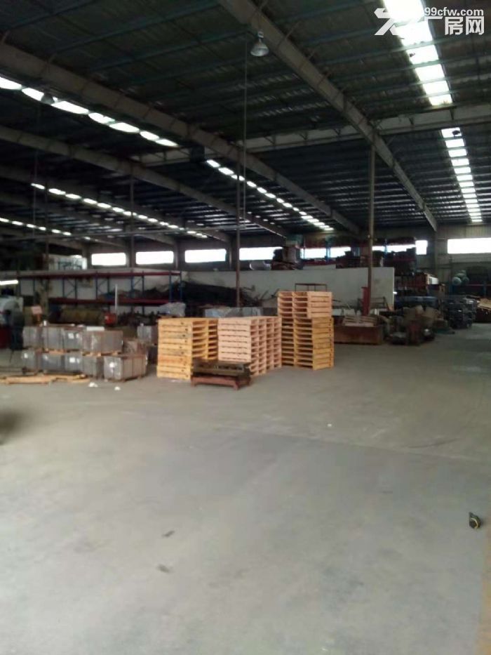 杏林大学康城附近标准负结构厂房1000平出租