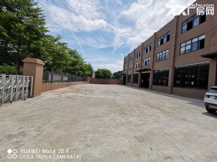 海沧马青路附近，厦漳大桥桥头厂房仓库1000平