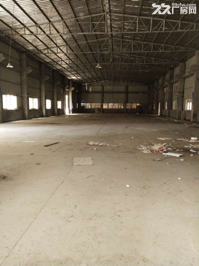 杏林中亚城附近钢构厂房1700平，15一平，