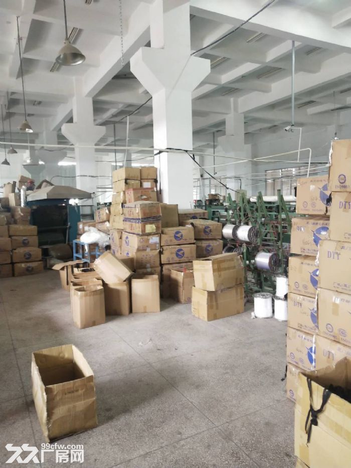 集美北区1&minus;3－4楼单层1400平出租