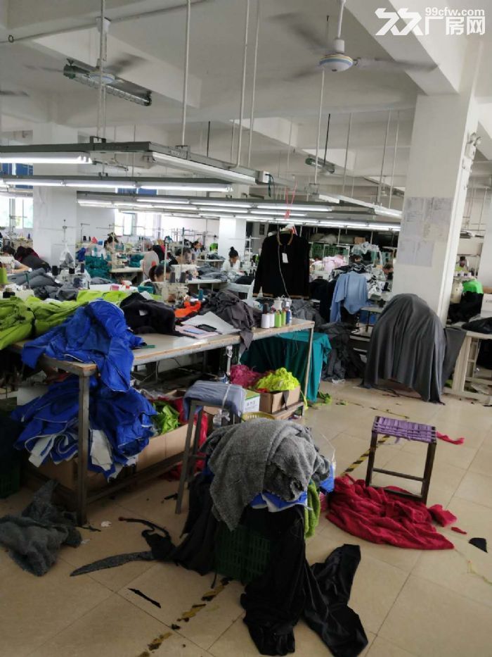 杏林大学康城附近独栋三楼标准厂房650平出租