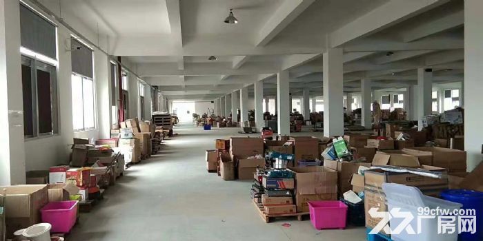 集美灌南工业区三楼标准厂房2530平出租13含税