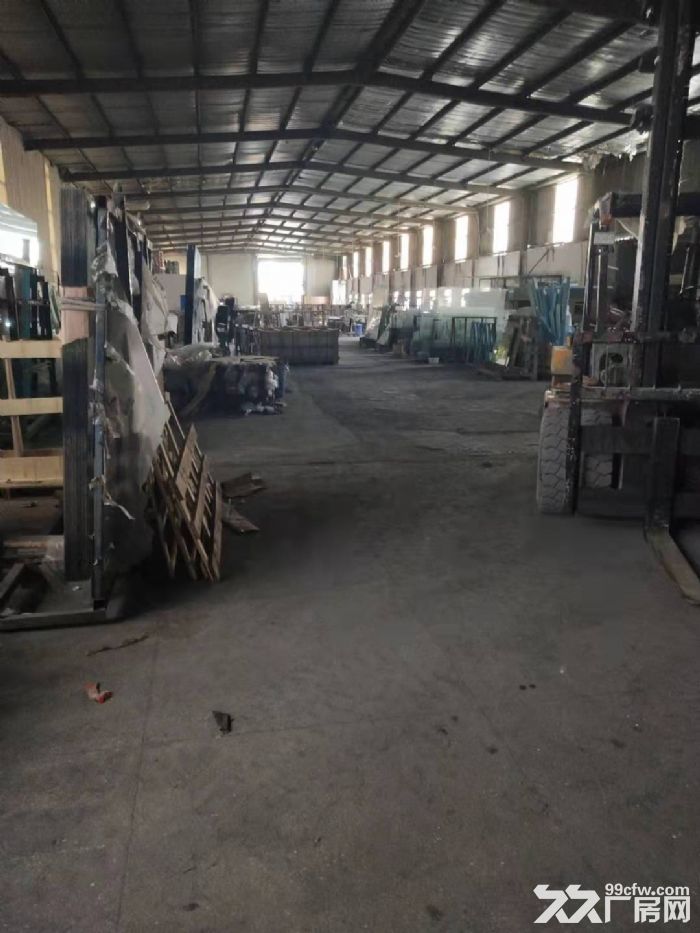 出租灌口钢构厂房2000平，铁皮房2000平，价格便宜