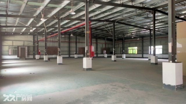 同安影视城对面，交通方便，有提高员工宿舍